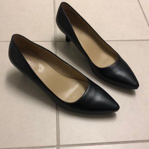 FINAL DROP! Naturalizer Black Leather Pumps 9.5M